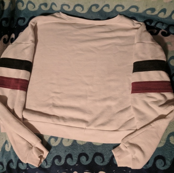 Charlotte russe sport striped sweater - Picture 1 of 4